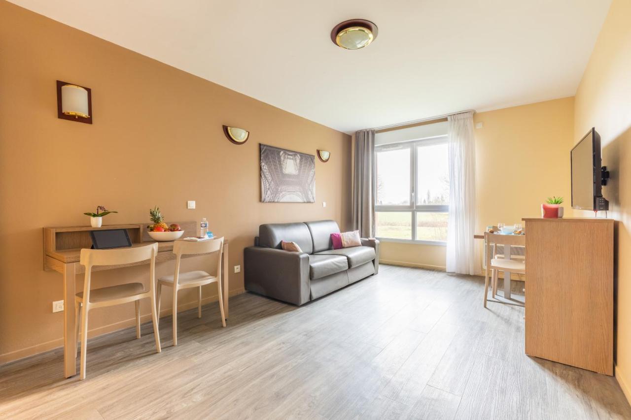 Zenitude Hotel-Residences Magny les Hameaux Bagian luar foto