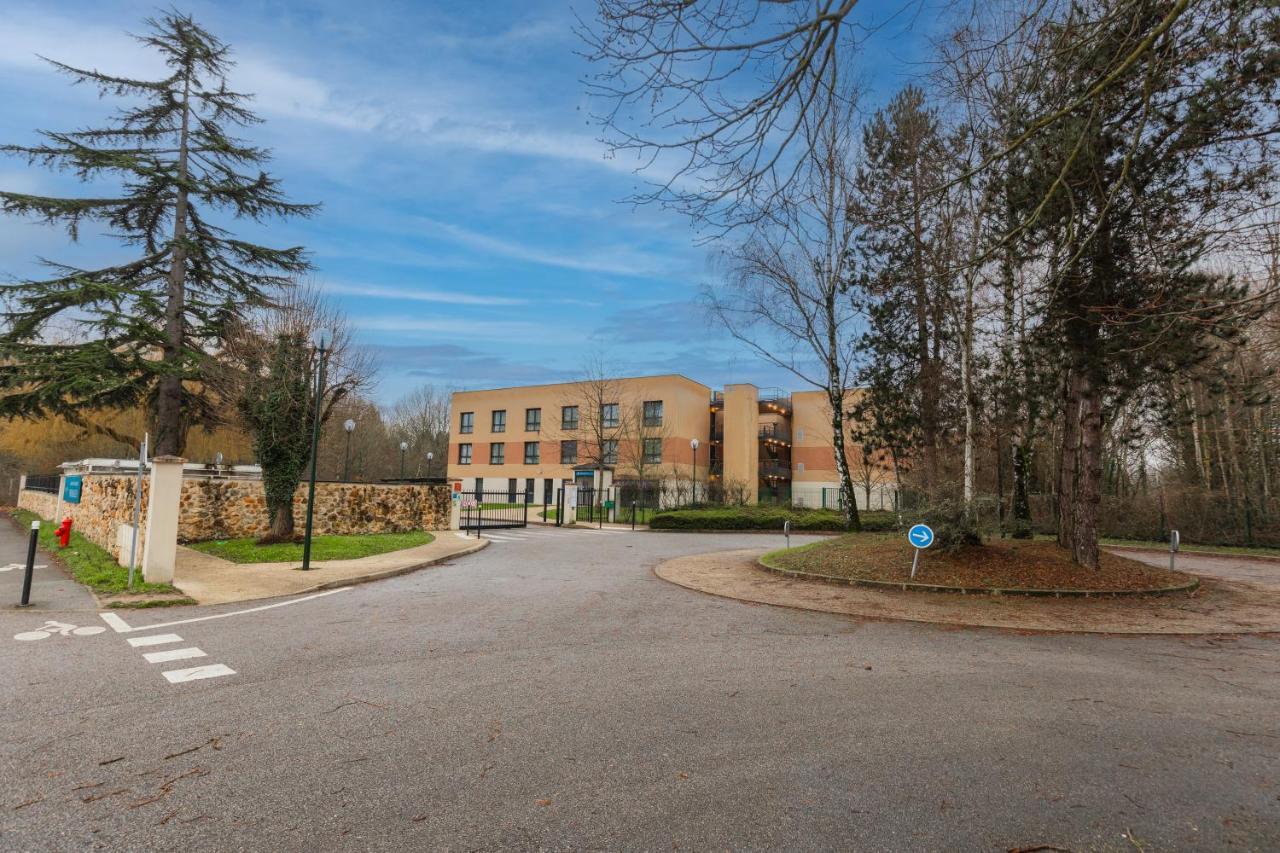 Zenitude Hotel-Residences Magny les Hameaux Bagian luar foto