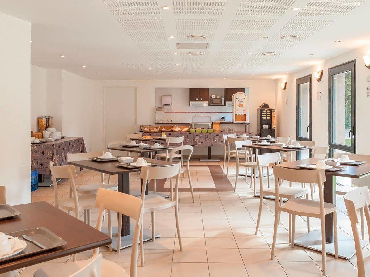 Zenitude Hotel-Residences Magny les Hameaux Bagian luar foto